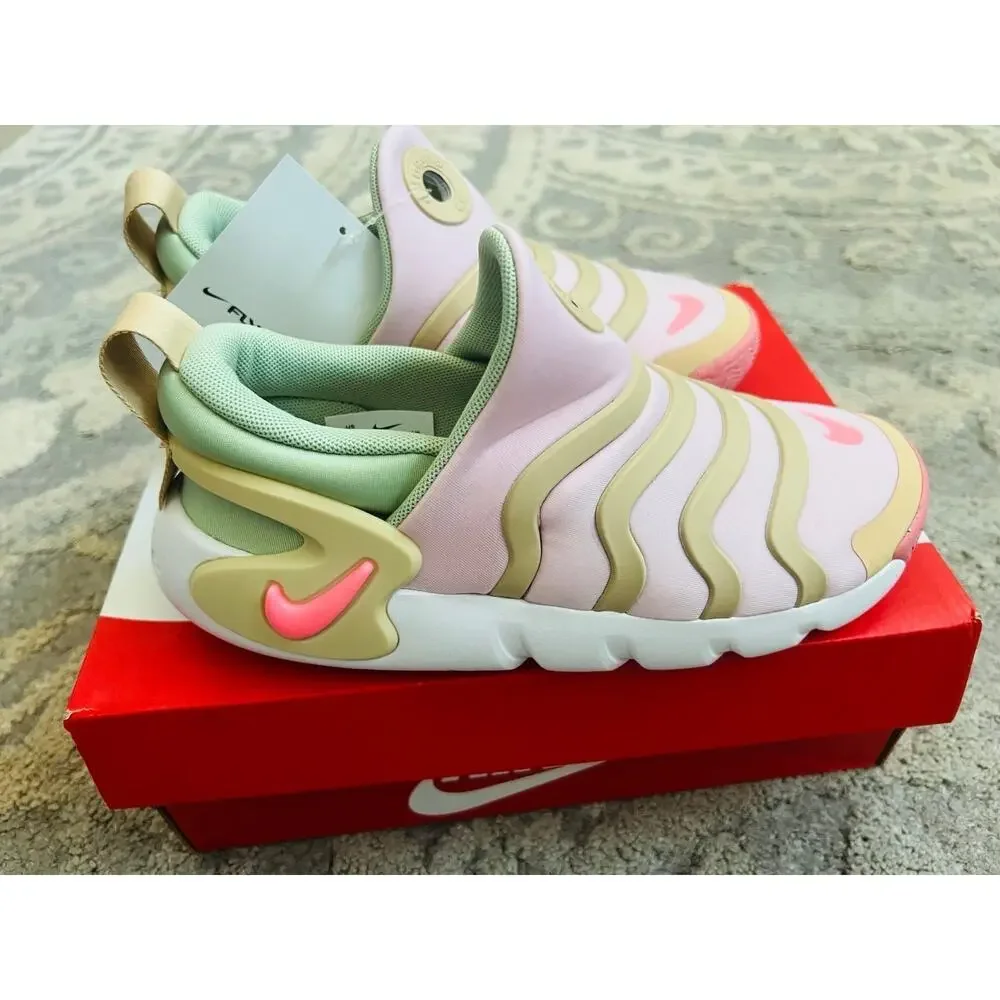NIB❤️Nike Dynamo Kids running Sneakers shoe sz3